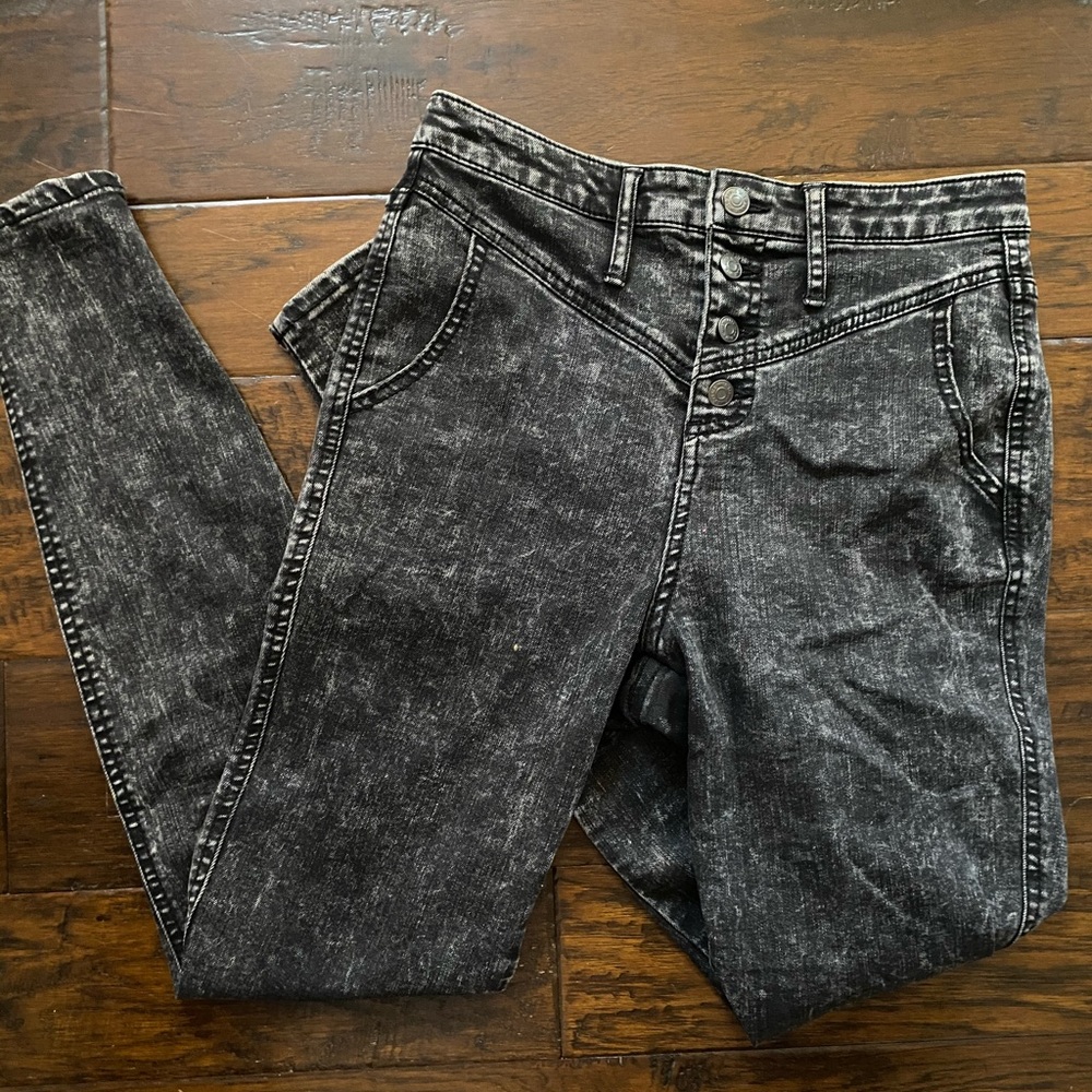 gray acid wash jeans